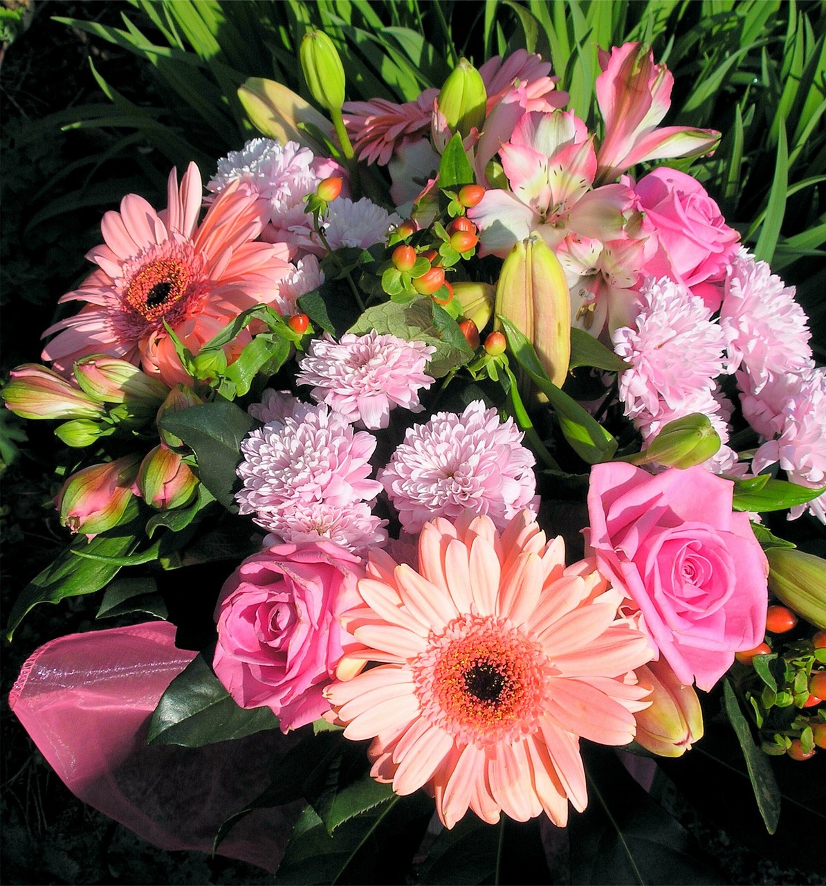 bunch of flowers, flower wallpaper, floral arrangement-394216.jpg